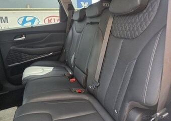 Hyundai Santa Fe 2.2-PREMIUM-4x4-DPH-7 MÍST - 11