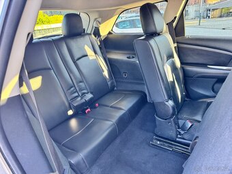 Fiat Freemont 2.0 JTD 125kw, AWD, 7 místné, Dodge Journey - 11