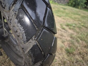 Silniční enduro Honda XL700VA TRNSALP LEOVINCE - 11