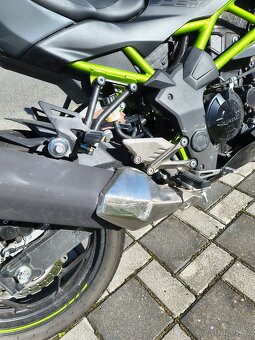 Kawasaki Z 125 - 11