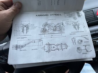 Kawasaki Zxr 400 - 11