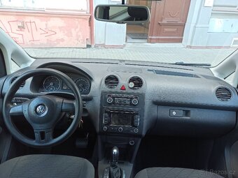 Volkswagen Caddy Maxi 1.6tdi - 11