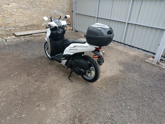Yamaha xenter 125i Cz doklady v ceně - 11