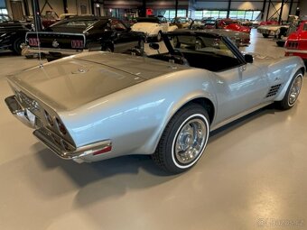 Chevrolet Corvette C3 - 11