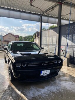 Prodám Dodge Challenger 3.6 SXT - 11