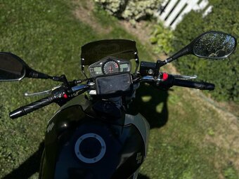 SUZUKI GSR 600 - TOP STAV - 11