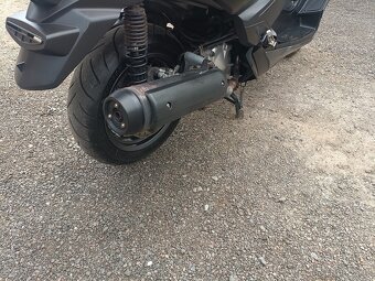 Yamaha x max 125i ABS rv. 2015 CZ doklady v ceně - 11