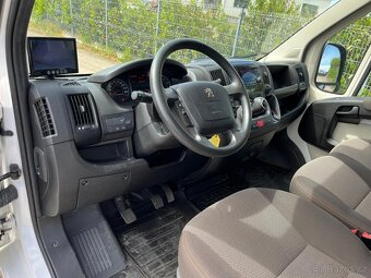 Peugeot Boxer 2,0 HDI L3H2 +nákladová rampa -DPH - 11