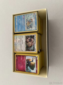 Pokémon Sbírka + Bulk - 11