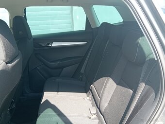 Škoda Karoq 1,5 TSi Ambition - 11