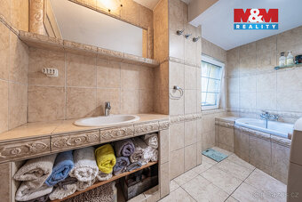 Prodej rodinného domu, 140 m², Náchod, ul. 1. Máje - 11