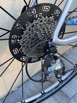 Canyon Ultimate CF SL 9.0 vel. 2XL - 11