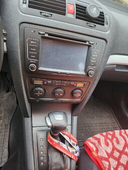 Škoda Octavia - 11
