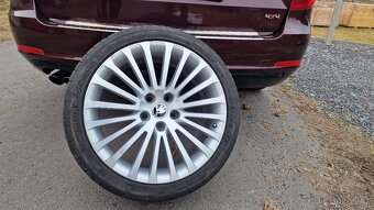 Škoda Superb II - 11