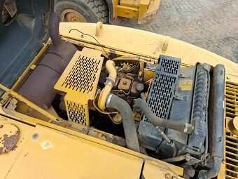 KOMATSU PC 210LC-6K - 11