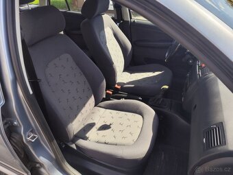 Škoda Fabia kombi 1.4i,50kw.R.V.11/2002.STK 2/2027 - 11