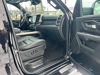 Dodge Ram 2019 5.7Hemi - 11