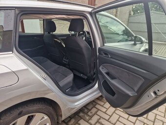 Vw Golf VIII combi 1.5eTsi 110kw DSG - 11