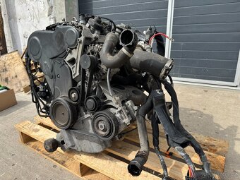 Kompletní motor 2,0TDI CGLC Audi A6 C7 4G 2012 - 11
