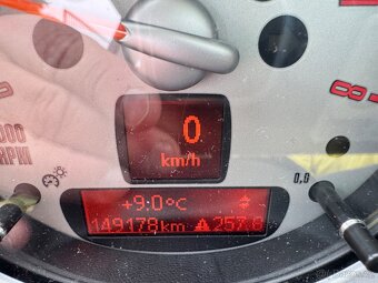 Mini Coper 1.6 i, rok 2010.149000 km najeto. - 11