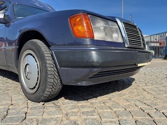 Mercedes Benz W124 pohřební speciál - 11
