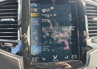 Volvo XC90 B5 benzin R-Design 2022 1R zar 184 kw - 11