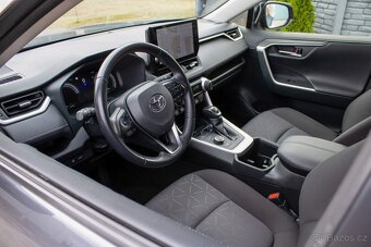 Toyota RAV4 2.5 e-CVT HEV odp.dph /AJ NA SPLÁTKY/ - 11