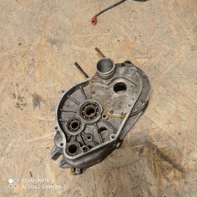 Manet 90 - nádrž,kryty karburátorů JawaČZ,světla.. - 11