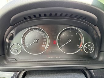 BMW 530D X-Drive - TOP STAV  JEN 126tis KM  GARÁŽOVANÝ  - 11