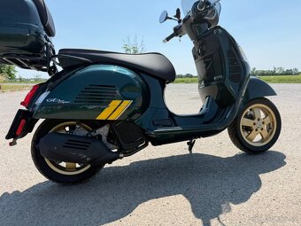 Vespa 125ccm GTS. Rv:2022. havarovane pojizdne - 11