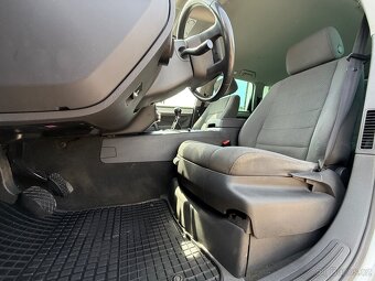 VW Touareg 2.5tdi 128kw facelift /MANUAL/PRUŽINY/3.5T TAŽNÝ/ - 11