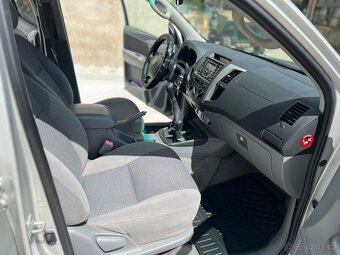 Toyota Hilux 2.5 diesel - 11