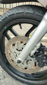 KYMCO 125 People S - 11