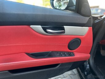 BMW Z4, 2.5i manuál sDrive - 11
