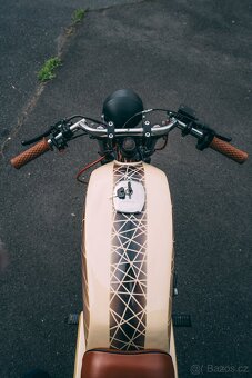 Motorka Suzuki TRS118 (café racer) - 11