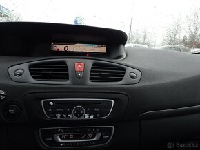 Renault Scénic 1,5 DCI - 11