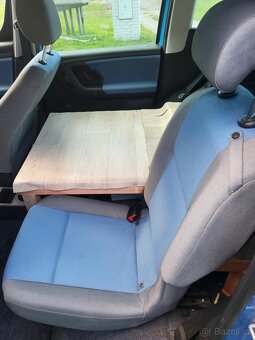 Škoda Roomster 1.2 HTP (2009) + obytná vestavba - STK 1.27 - 11