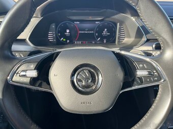 Škoda Superb 2.0 TDi, 147 kW, Style, MATRIX - 11