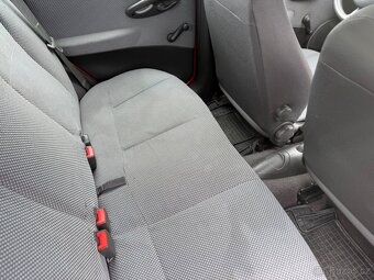 FIAT PUNTO 1,2 8V 44kW - Pěkné - Bez Koroze - pouze 111800km - 11