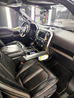 Ford F-150 PLATINUM 2020 5.0 - 11