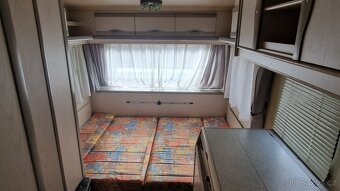 karavan Adria 390 4miest 795/1100kg, .,poschodová posteľ - 11