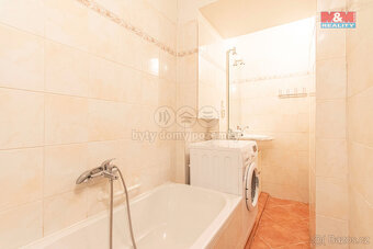 Prodej bytu 4+1, 96 m², Krnov, ul. Bezručova - 11