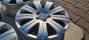 Alu kola originál Škoda Superb 5x112 6x17 ET45 3T0 601 025 J - 11