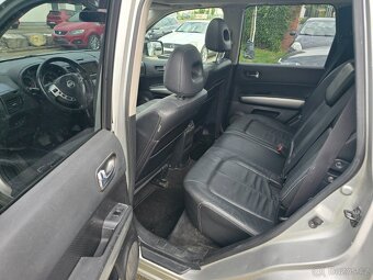 Nissan X-Trail 2,5i LE 4X4 Aut. benzín 124kw - 11