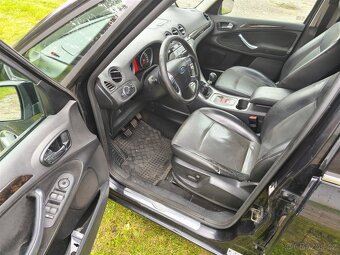 Ford Galaxy 2.0 TDCi 103kW 7 míst, xenony, TK 9/2027 - 11