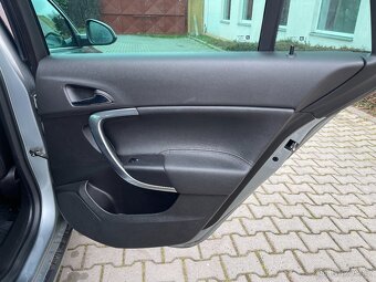 Opel Insignia Tourer 2.0cdti/118kw, Cosmo, pěkný vůz - 11