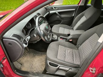 ŠKODA OCTAVIA COMBI 1.6 TDI 77kw, r.v. 2011, VÝBORNÝ STAV - 11