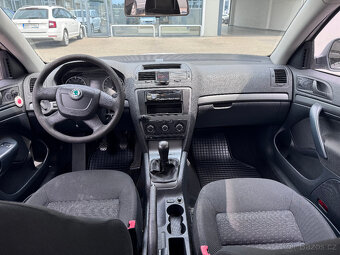 Octavia II COMBI , 1,6 TDi, 77kW, 2013 - Prodám - 11