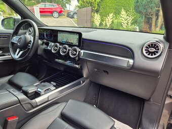 Mercedes-Benz GLB 200d Progressive • 2021 •Burmester•166tkm. - 11