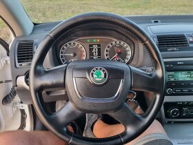Škoda Octavia, COMBI, 4X4, TDi,140 KW, DIGIKLIMA, - 11